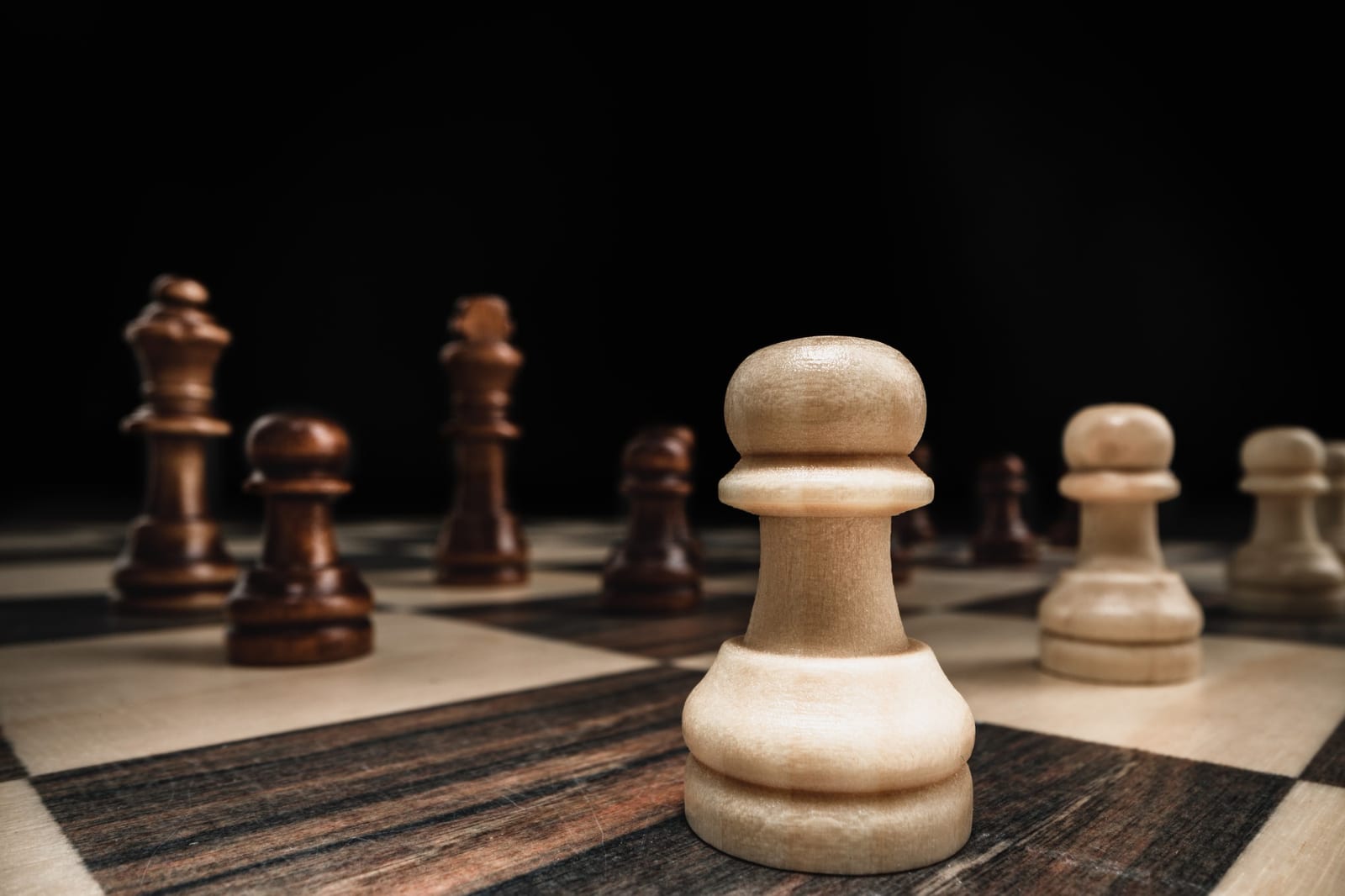 Mate em dois: branco joga e conclui em dois lances